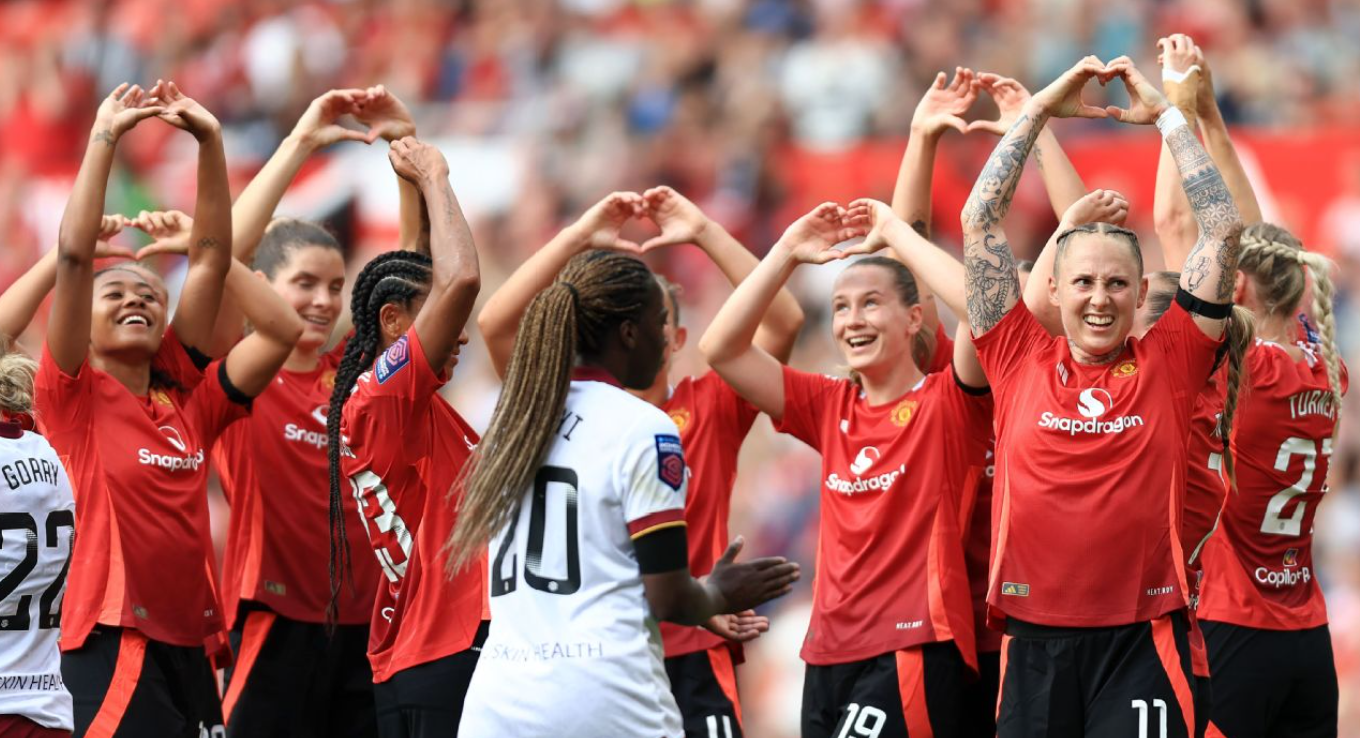 Manchester United cruise to victory against West Ham in WSL opener