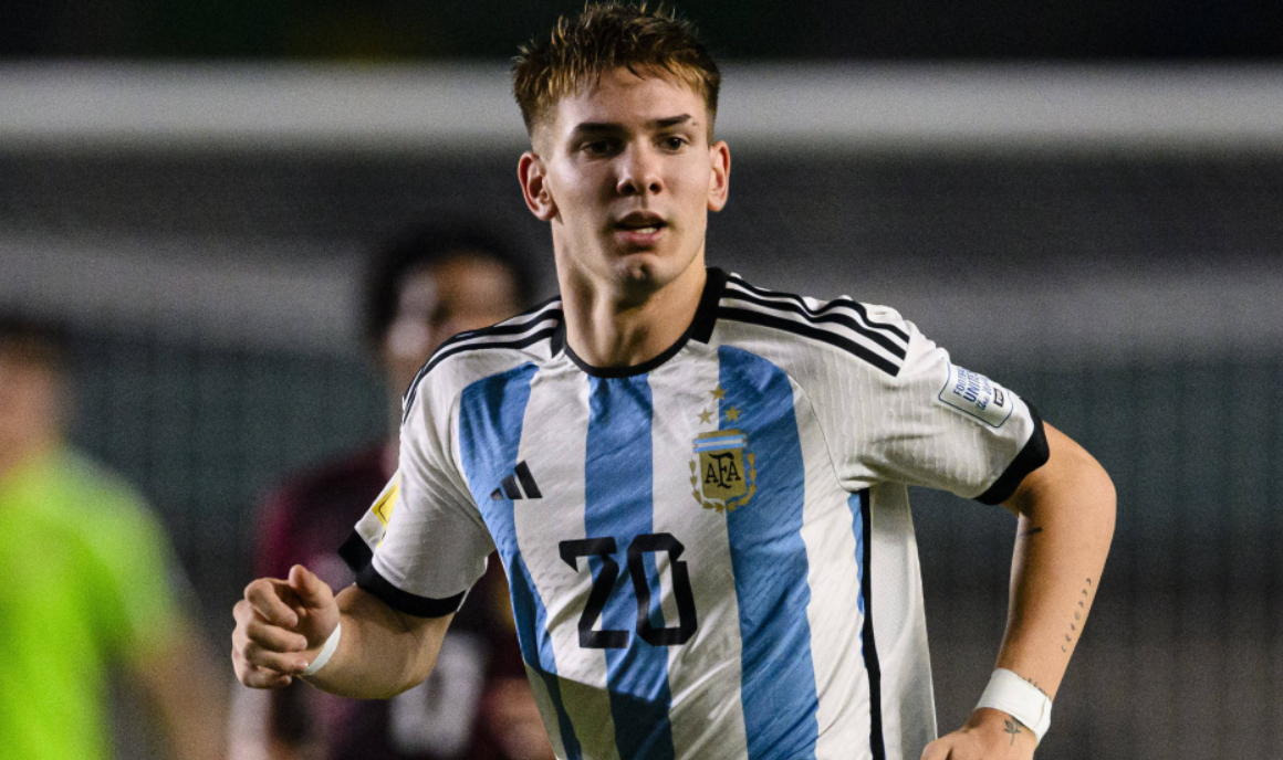 Manchester United invested in Argentinian teenager transfer plans