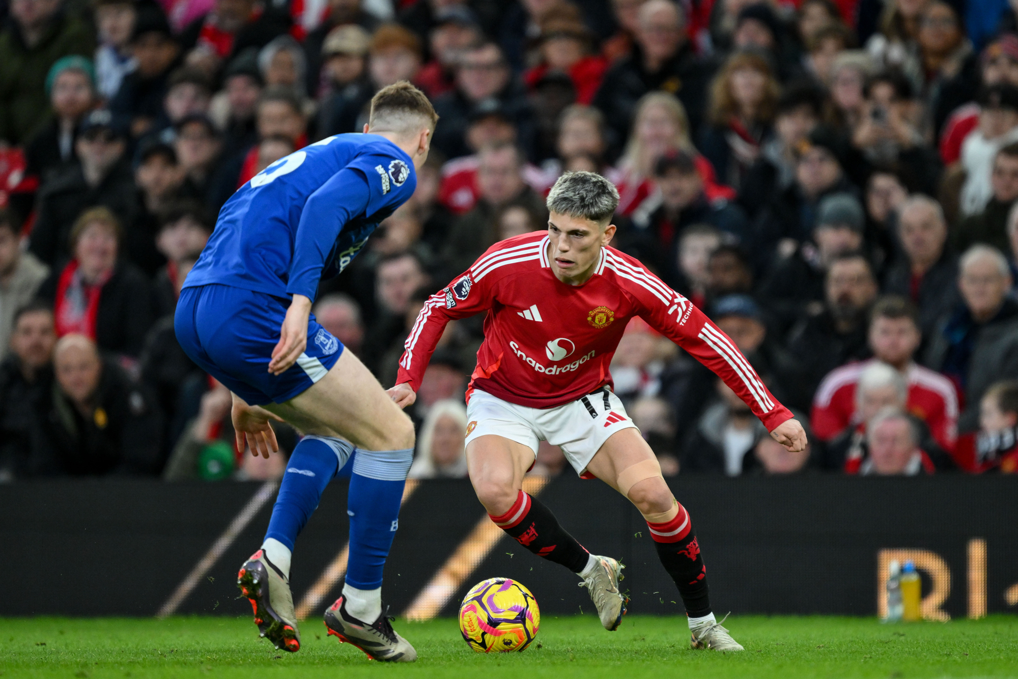 Manchester United gunning for Goodison joy in farewell encounter